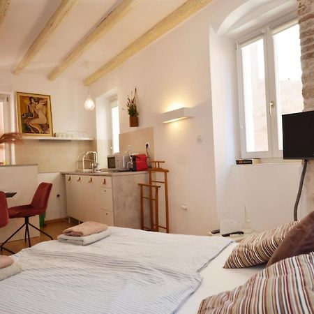 Apartments Lavanda And Oliva Rovinj Exterior foto